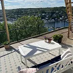 With Amazing Views - Free Parking Lägenhet *