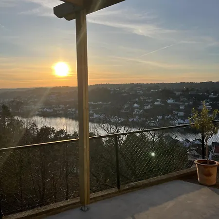 With Amazing Views - Free Parking Apartament