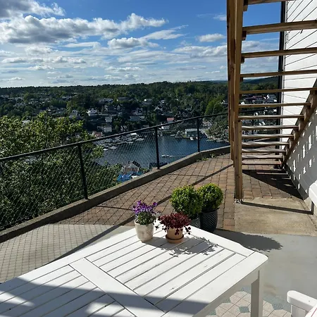 With Amazing Views - Free Parking * Arendal