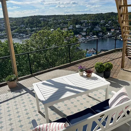 With Amazing Views - Free Parking Apartament *